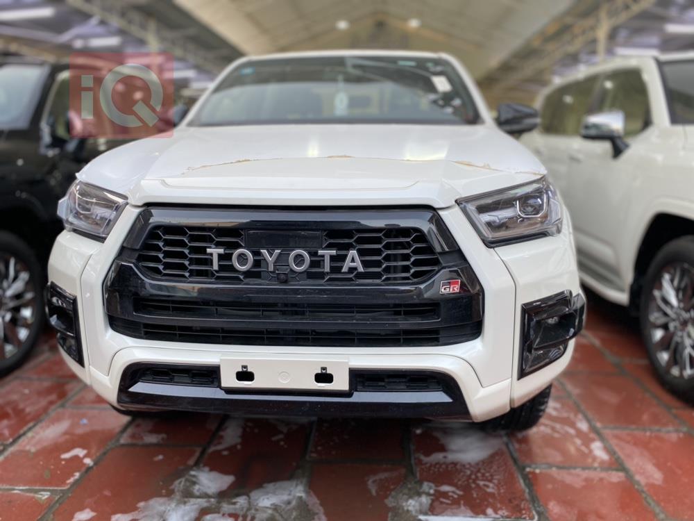 تويوتا هايلوكس